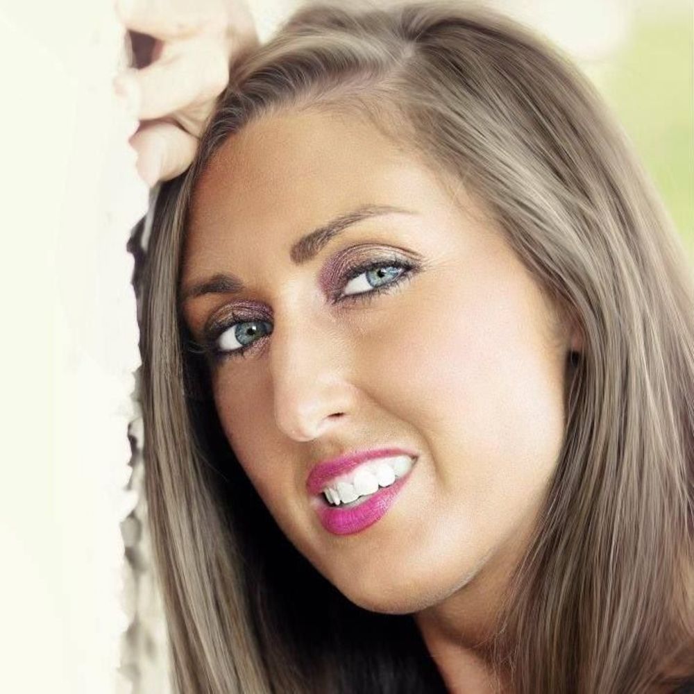 Meet your Posher, Carrie
